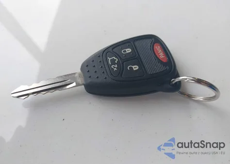 2013 Chrysler 200 Touring из США, поврежденный, VIN 1C3CCBBB0DN580135